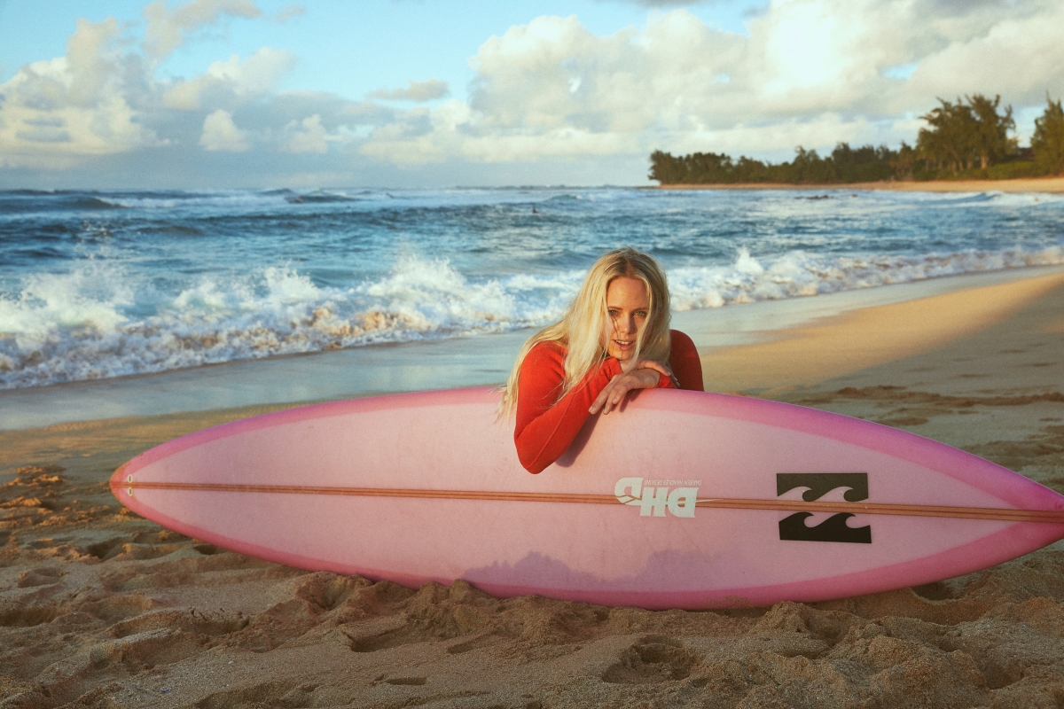 I'm fascinated by power, force and bravery': the woman who surfed the  biggest recorded wave of 2020, Surfing