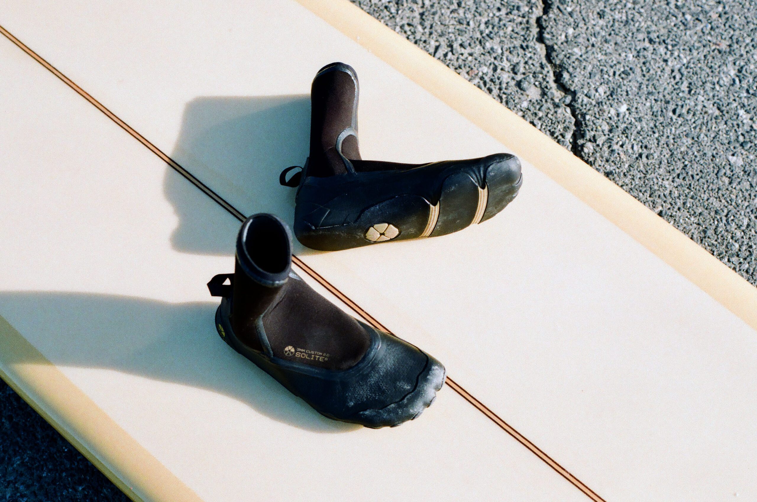 Stab Solite's CustomFitting Surf Booties Stab Mag