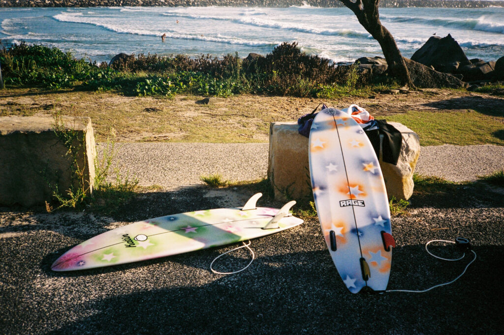 Watch: Creed McTaggart + Tom Morat On The Fender III - Stab Mag